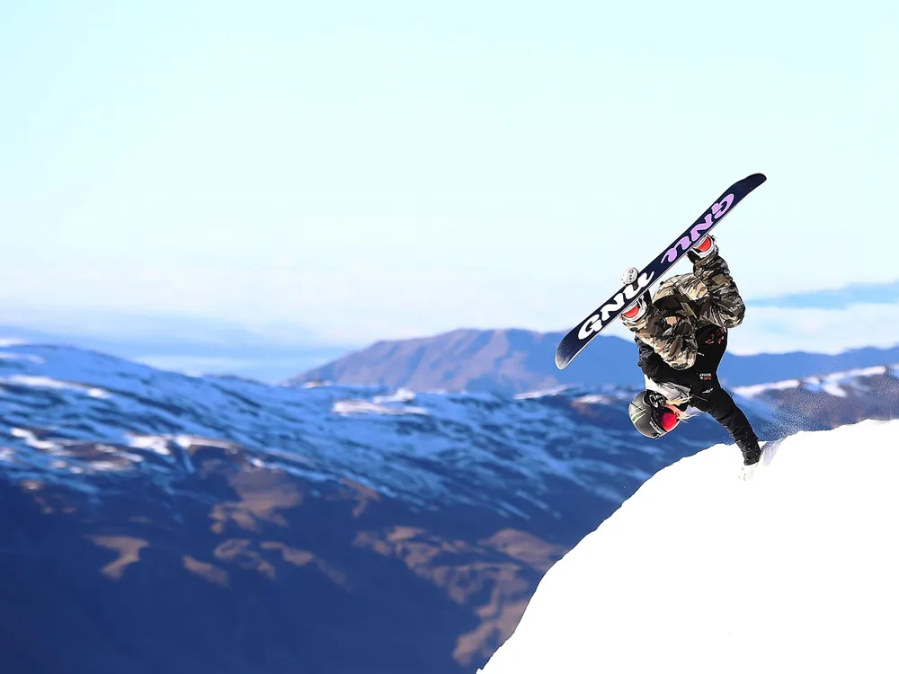 If your goal is to achieve your first slide, drift, carve or lift technique, then we have the perfect guide for you.