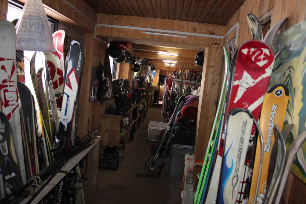Global Ski Shop, Gulmarg