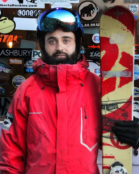 Ajaz (Shogi), Ski Instructor at Kashmir Ski School