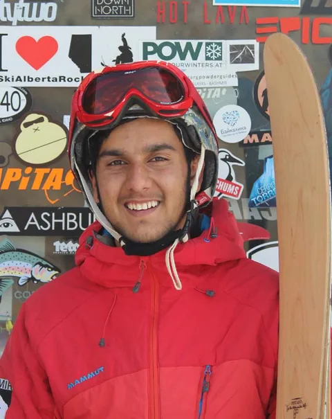 Bilal Bakshi, Ski Instructor at Kashmir Ski School