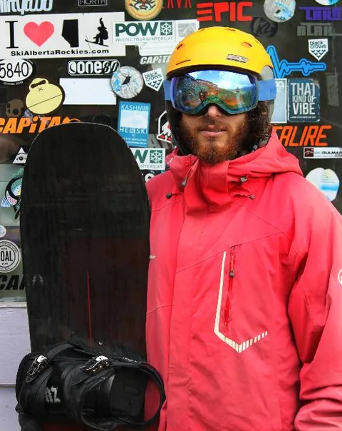 Rayees Khan, Ski Instructor & Snowboard Instructor at Kashmir Ski School